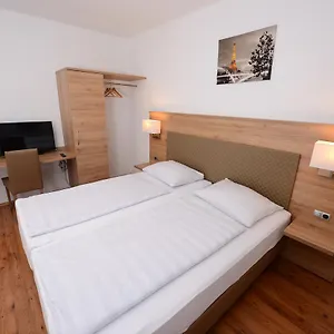 Linde - Self Check-in Hotel